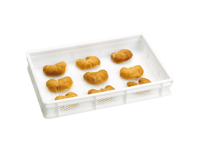 Caisse finement ajourée