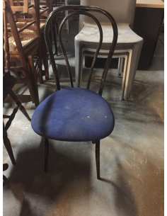 Une chaise bleu occasion