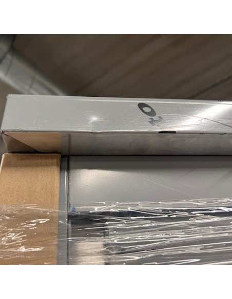 Armoire haute, portes coulissantes