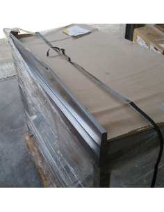 Table de travail avec  sous tablette + bord arrière  2