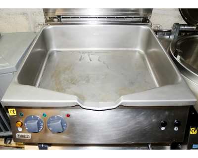 Sauteuse basculante occasion à gaz zanussi de 80L 2