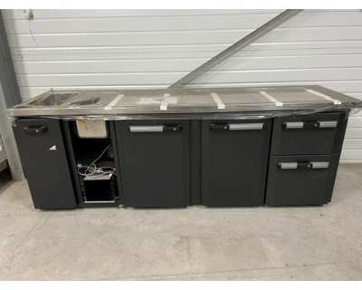 Concept bar avec 2 bac, 2 portes et 2 tiroir asymétriques