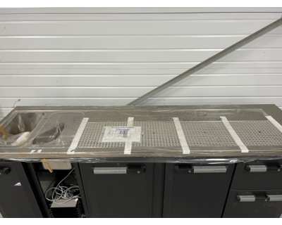 Concept bar avec 2 bac, 2 portes et 2 tiroir asymétriques 2